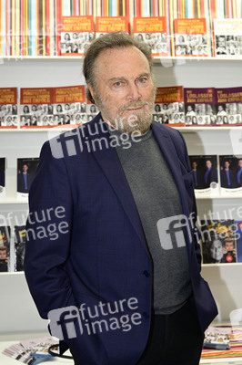 Sektempfang mit Franco Nero auf der Leipziger Buchmesse 2025