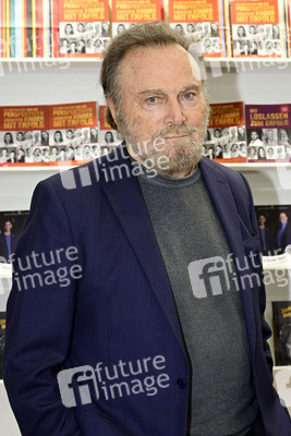 Sektempfang mit Franco Nero auf der Leipziger Buchmesse 2025
