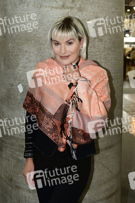 Sektempfang mit Franco Nero auf der Leipziger Buchmesse 2025