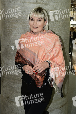 Sektempfang mit Franco Nero auf der Leipziger Buchmesse 2025