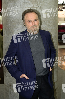 Sektempfang mit Franco Nero auf der Leipziger Buchmesse 2025