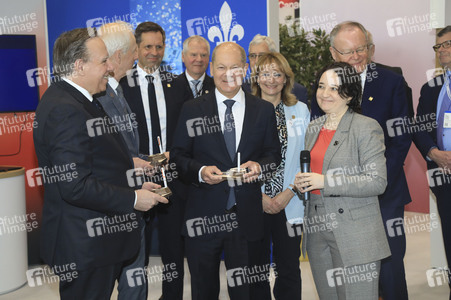 Eröffnungsrundgang auf der Hannover Messe 2025