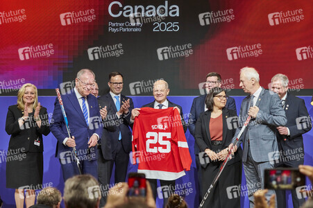 Eröffnungsrundgang auf der Hannover Messe 2025