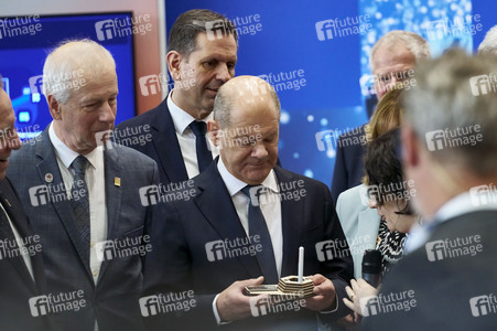 Eröffnungsrundgang auf der Hannover Messe 2025