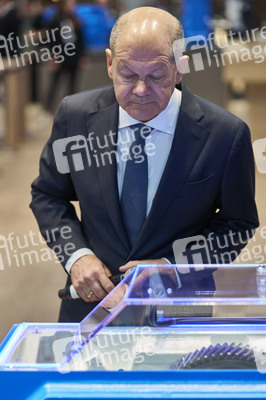 Eröffnungsrundgang auf der Hannover Messe 2025