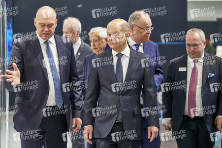 Eröffnungsrundgang auf der Hannover Messe 2025