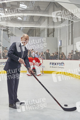 Eröffnungsrundgang auf der Hannover Messe 2025