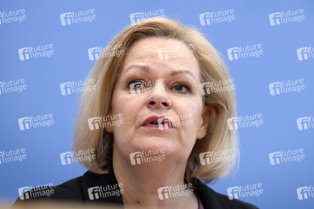 Bundespressekonferenz zur Bilanz der Migrationspolitik in der aktuellen Legislaturperiode in Berlin