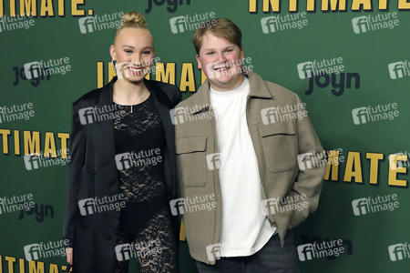 Serienpremiere der 2.Staffel von 'Intimate.' in Berlin