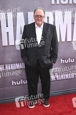 Season 6 Premiere 'The Handmaid's Tale: Der Report der Magd' in Los Angeles