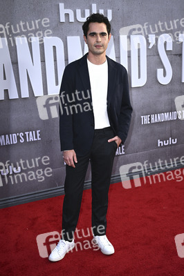 Season 6 Premiere 'The Handmaid's Tale: Der Report der Magd' in Los Angeles