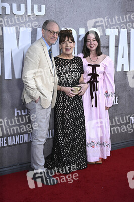 Season 6 Premiere 'The Handmaid's Tale: Der Report der Magd' in Los Angeles