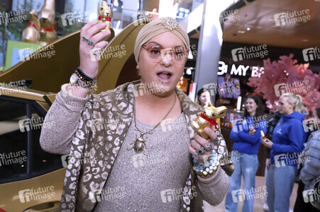 Charity Osterhasen Verkauf in Hamburg