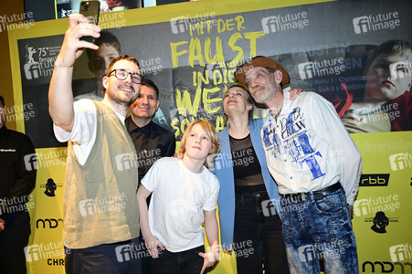 Filmpremiere 'Mit der Faust in die Welt schlagen' in Görlitz