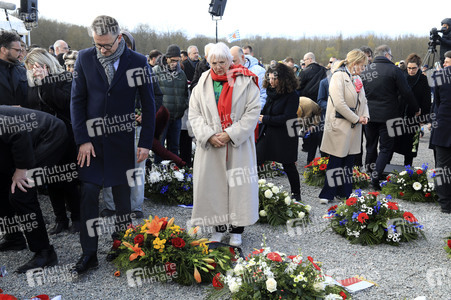 Kranzniederlegung zum 80. Jahrestag der Befreiung des Konzentrationslagers Buchenwald