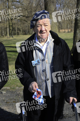 Kranzniederlegung zum 80. Jahrestag der Befreiung des Konzentrationslagers Buchenwald