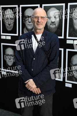 Ausstellungseröffnung 'Staatssicherheitsinhaftierung / Porträt 2023 - 2024' in Berlin