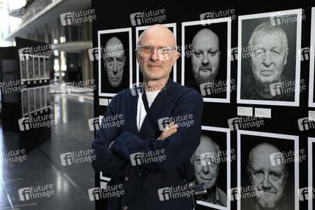 Ausstellungseröffnung 'Staatssicherheitsinhaftierung / Porträt 2023 - 2024' in Berlin