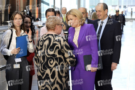 Ausstellungseröffnung 'Staatssicherheitsinhaftierung / Porträt 2023 - 2024' in Berlin