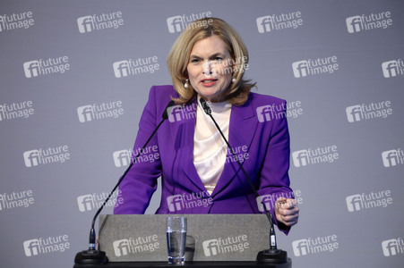 Ausstellungseröffnung 'Staatssicherheitsinhaftierung / Porträt 2023 - 2024' in Berlin