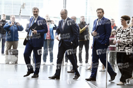 Pressekonferenz von CDU, CSU und SPD in Berlin