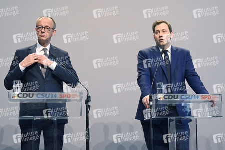 Pressekonferenz von CDU, CSU und SPD in Berlin