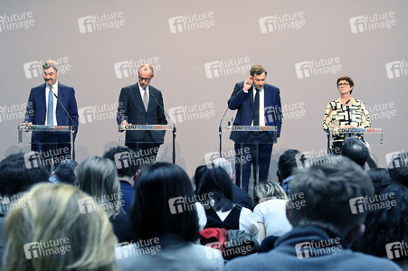 Pressekonferenz von CDU, CSU und SPD in Berlin