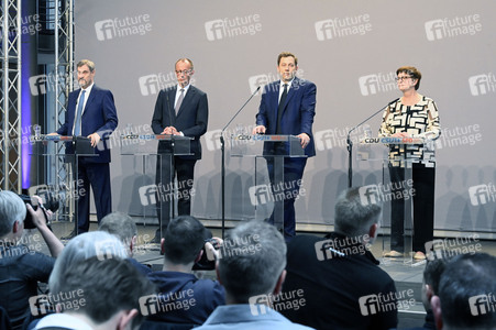Pressekonferenz von CDU, CSU und SPD in Berlin