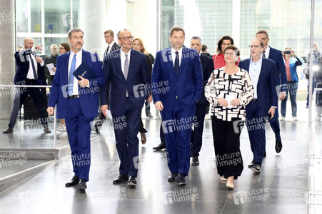 Pressekonferenz von CDU, CSU und SPD in Berlin