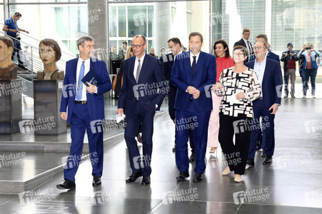 Pressekonferenz von CDU, CSU und SPD in Berlin