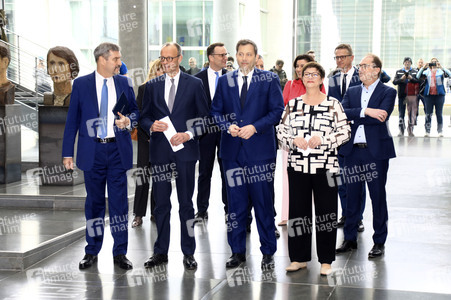 Pressekonferenz von CDU, CSU und SPD in Berlin
