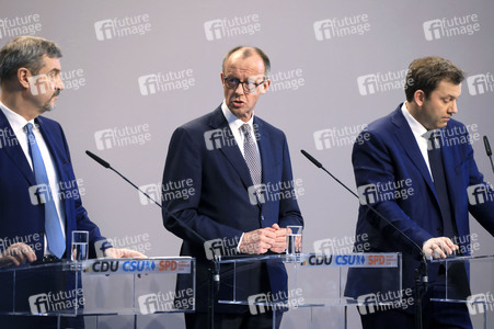 Pressekonferenz von CDU, CSU und SPD in Berlin