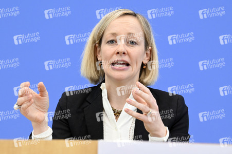 Bundespressekonferenz Vorstellung des 33. Tätigkeitsberichts für den Datenschutz und die Informationsfreiheit in Berlin