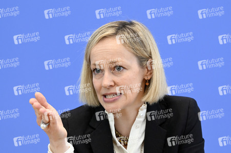 Bundespressekonferenz Vorstellung des 33. Tätigkeitsberichts für den Datenschutz und die Informationsfreiheit in Berlin