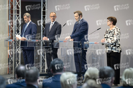 Pressekonferenz von CDU, CSU und SPD in Berlin