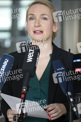 Pressestatement der Partei Die Linke in Berlin