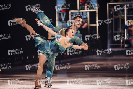 Eisrevue 'Holiday on Ice - Horizons' in Erfurt