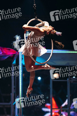 Eisrevue 'Holiday on Ice - Horizons' in Erfurt