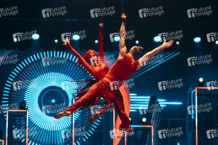 Eisrevue 'Holiday on Ice - Horizons' in Erfurt