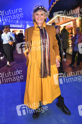 Circus Krone Premiere 'Farbenspiel - Gold Edition' in München