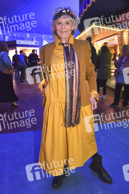 Circus Krone Premiere 'Farbenspiel - Gold Edition' in München