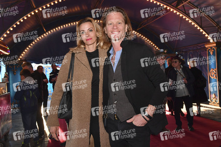 Circus Krone Premiere 'Farbenspiel - Gold Edition' in München