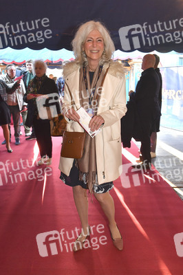 Circus Krone Premiere 'Farbenspiel - Gold Edition' in München