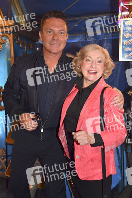 Circus Krone Premiere 'Farbenspiel - Gold Edition' in München