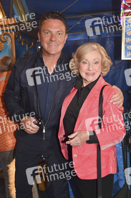 Circus Krone Premiere 'Farbenspiel - Gold Edition' in München