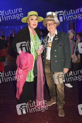 Circus Krone Premiere 'Farbenspiel - Gold Edition' in München