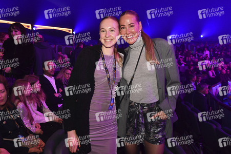 Circus Krone Premiere 'Farbenspiel - Gold Edition' in München