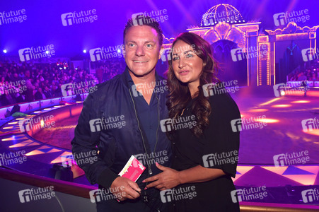 Circus Krone Premiere 'Farbenspiel - Gold Edition' in München