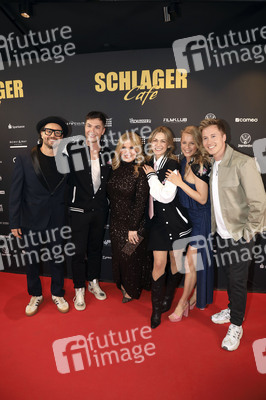Eröffnung vom Schlager Cafe Düsseldorf in Düsseldorf