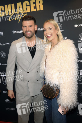 Eröffnung vom Schlager Cafe Düsseldorf in Düsseldorf